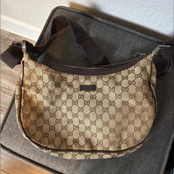 Accessories - Authentic Gucci boho bag